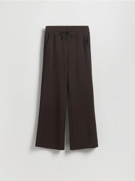 Reserved Pantaloni de trening din modal maro-închis maro