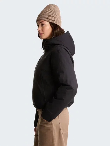 Демисезонная куртка The North Face с капюшоном черная