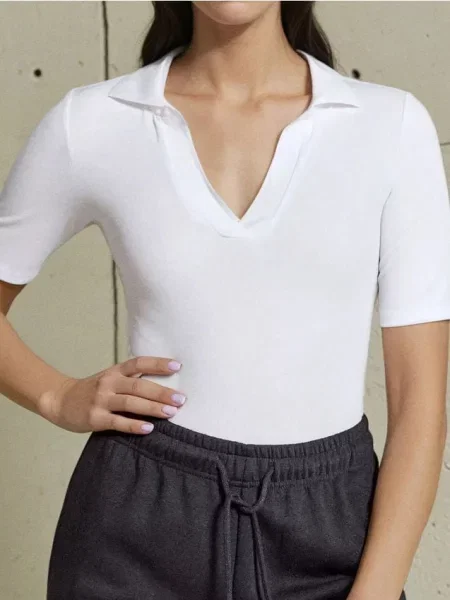 Боді з комірцем білий