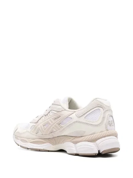 Sneakerși Asics