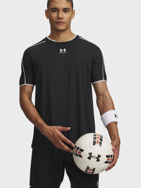 Футболка Under Armour чорна