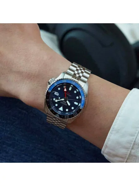 Zegarek Seiko niebieski