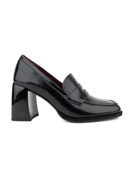 Czółenka Linda Baumann zamknięte noski elegancka czarna