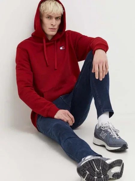 Bluza Tommy Jeans z logo czerwona