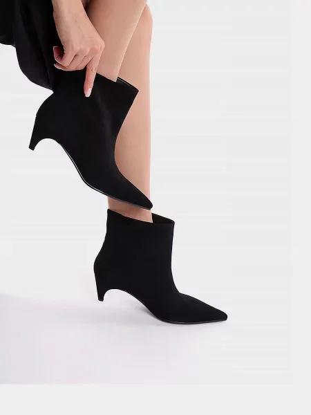 Велюровые ботинки Miraton черные