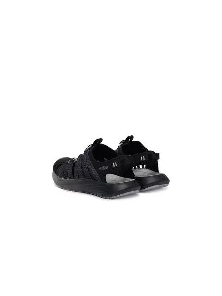 Basutės Keen Whisper Lite juoda