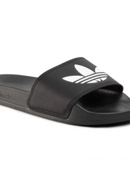 Šľapky adidas čierna