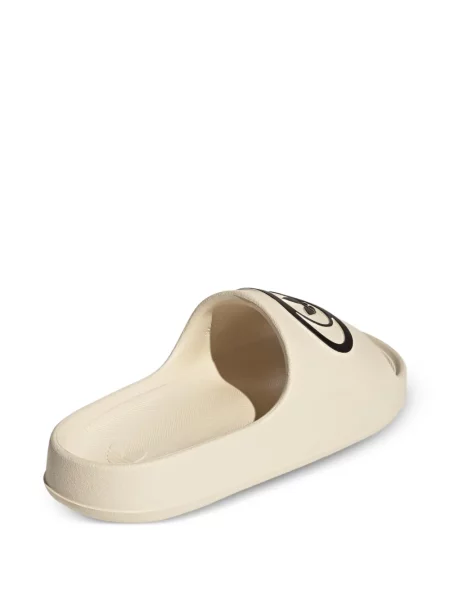 Papucs Adidas autogrammal