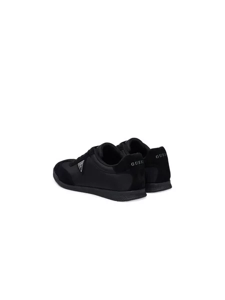 Sneakersy Guess FMTDAS čierna