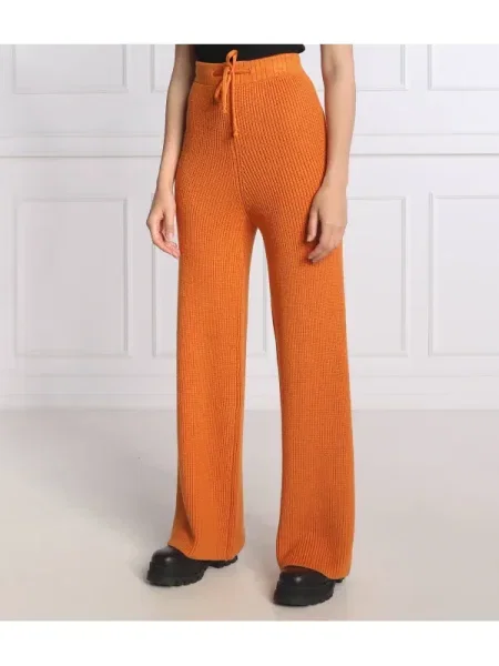 Silvian Heach Pantaloni de tricot | Straight fit cu adaos de lână portocaliu