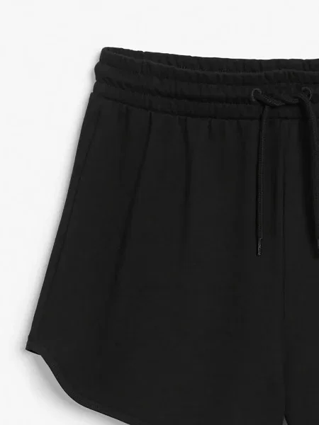 Шорты Monki черные