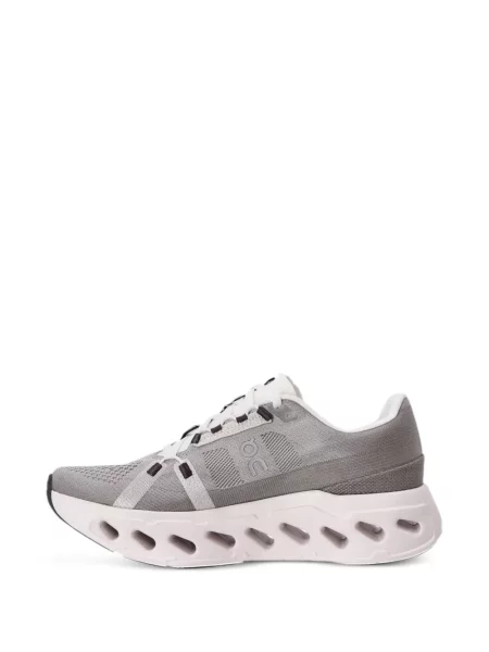Sneakerși On gri