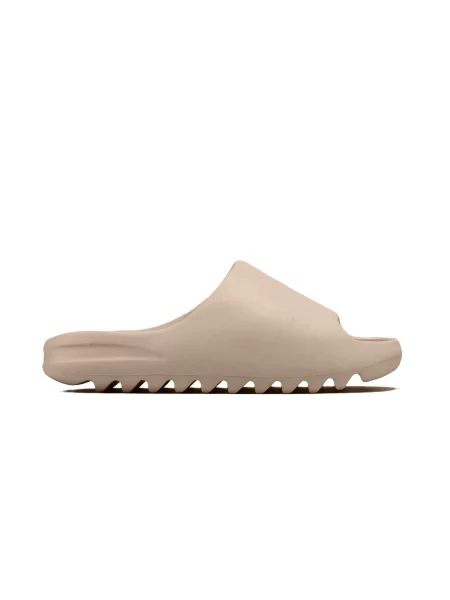 Klapki Yeezy beżowe
