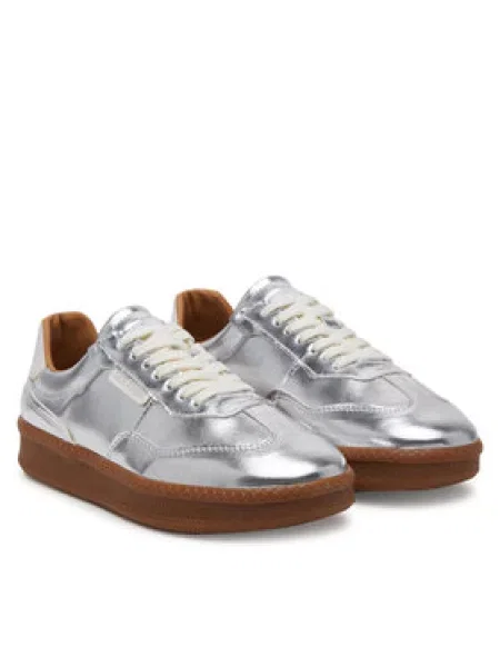 Steve Madden Sneakersy Euphoria stříbrná