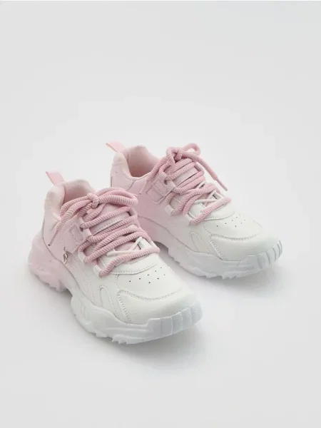 Кожаные кроссовки Reserved розовые