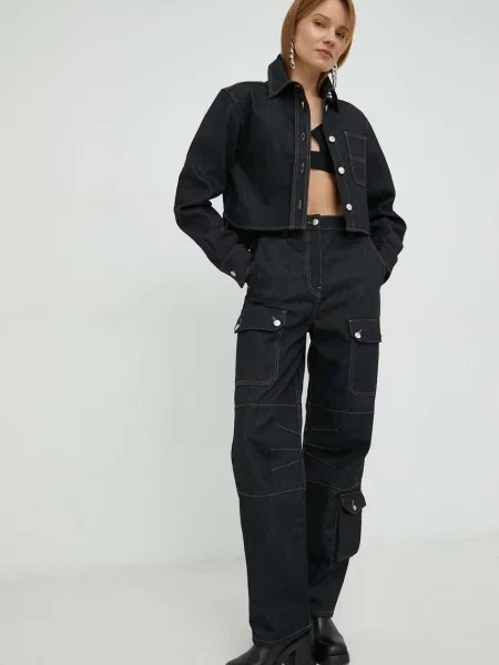 Классическая ошейниковый рубашка Remain черная