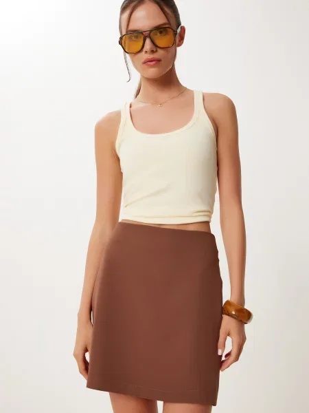 Happiness İstanbul Fustă maro