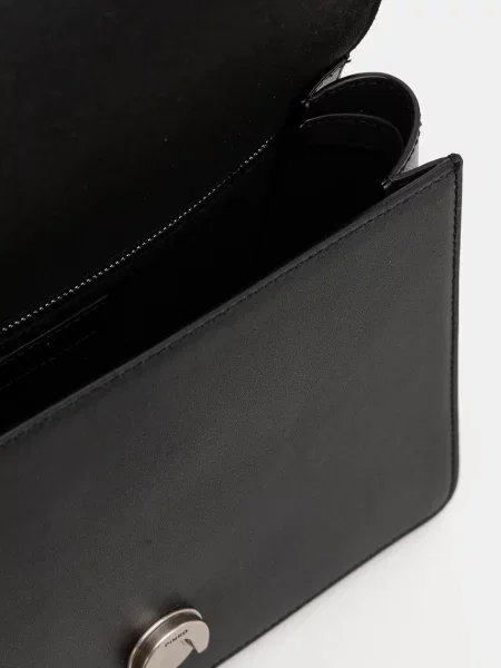 Pinko чанта crossbody дамска от кожа черно