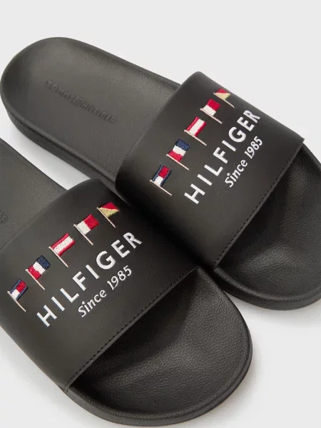 Шлепанцы Tommy Hilfiger черные