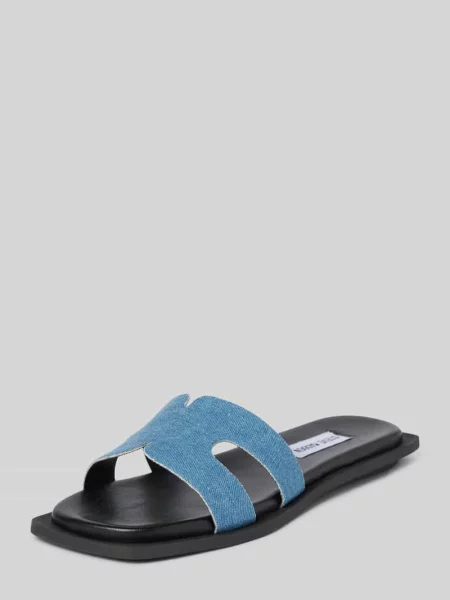 Klapki z efektem denimu model ‘SOFIA’ Steve Madden niebieskie