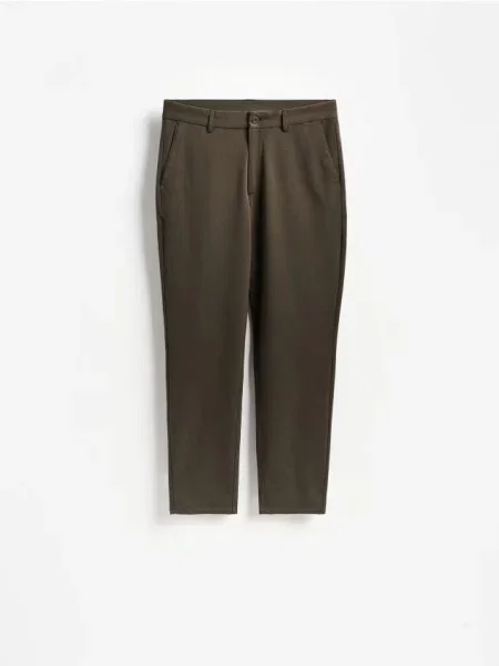 Reserved Spodnie chino slim ciemnobrązowy