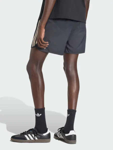 Повседневные шорты Adidas серые