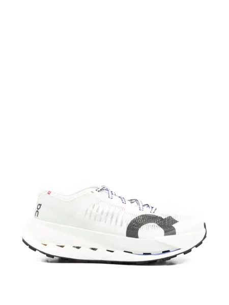 Sneakerși On cu autograf alb