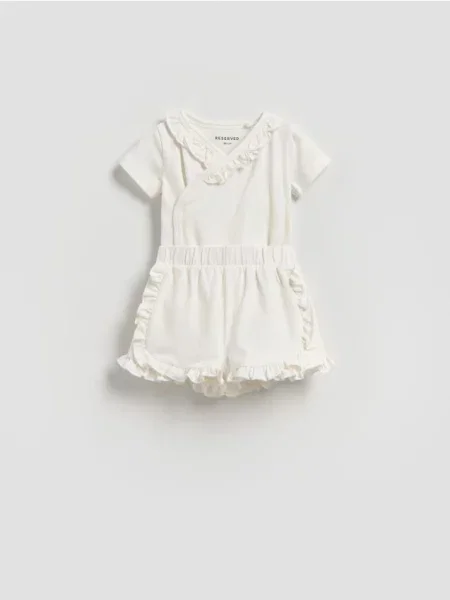 Reserved Set din cu pantaloni scurți crem