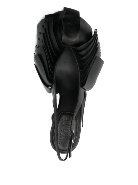 Полуотворени обувки A.w.a.k.e. Mode с драперии с отворена пета черно