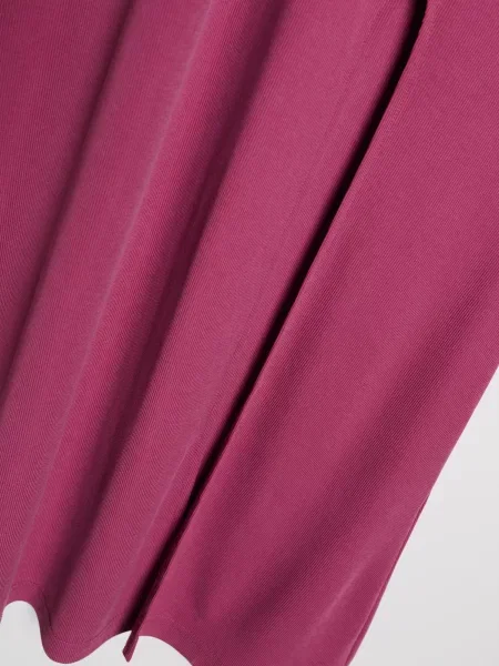 Сукня міді з модалу з V-подібним вирізом і коротким рукавом яскраво-рожевий рожева