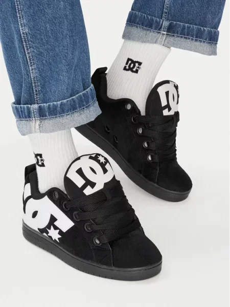 DC Shoes Superge EO-COURT GRAFFIK PUFF črna