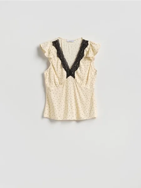 Reserved Bluză cu inserții din dantelă crem