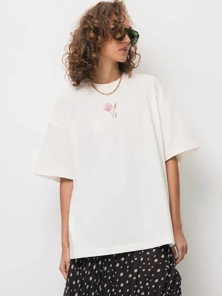 Футболка Bizuu