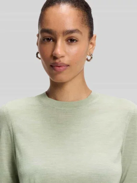 Sweter w kroju regular fit z czystej żywej wełny model Ferpina' Boss