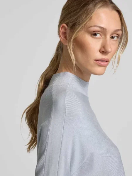 Sweter o kroju regular fit z mieszanki Comma