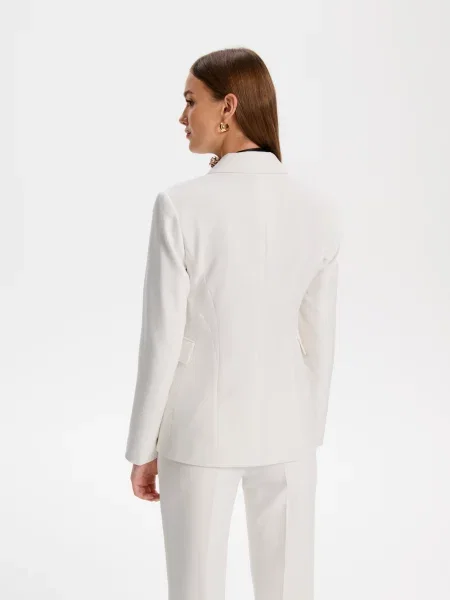 Блейзер білий