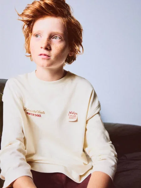 Koszulka oversize ze wzorem kremowy / écru Dzieci lata MANGO KIDS