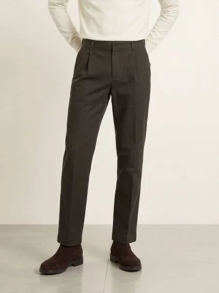 Gant Chino Kalhoty Regular Fit tmavě hnědá