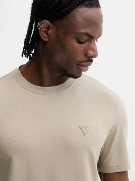 Футболка Guess