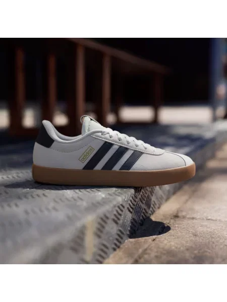ADIDAS SPORTSWEAR Tenisky VL Court hnědá / černá / vlny bílé