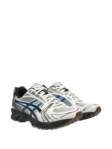 Маратонки Asics Gel-Quantum на райета с автограф бяло