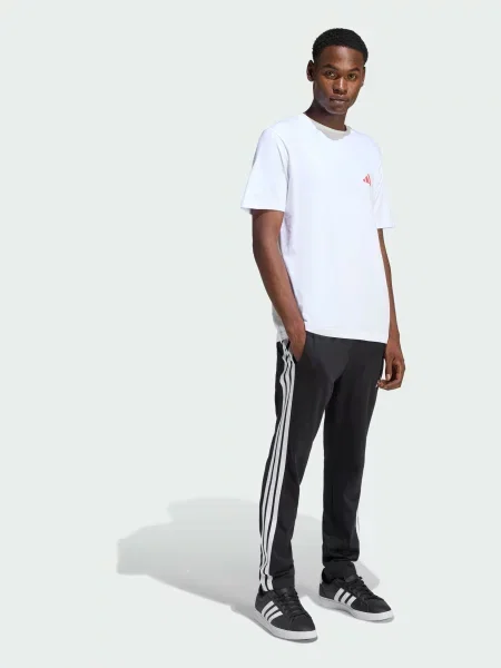 Футболка adidas білий