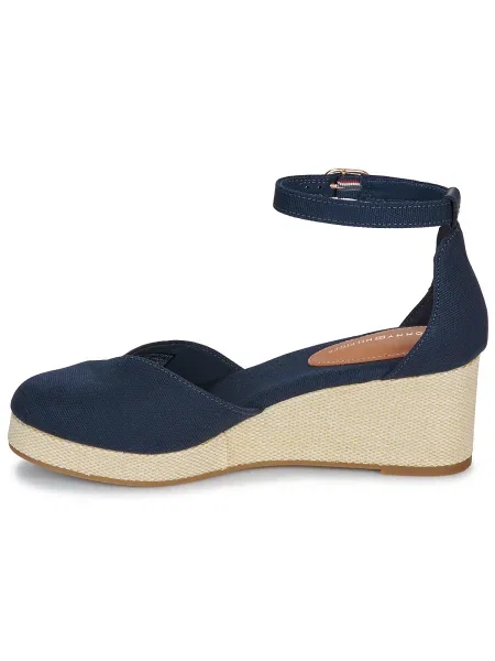 Pantofi Tommy Hilfiger cu vârf închis albastru