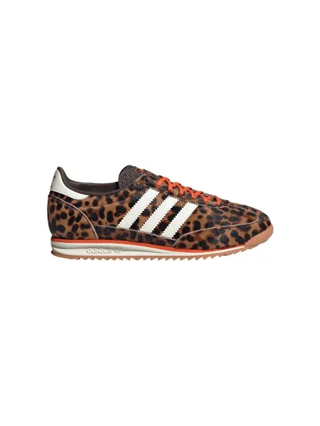 Tenisky Adidas s potlačou s leopardím vzorom hnedá