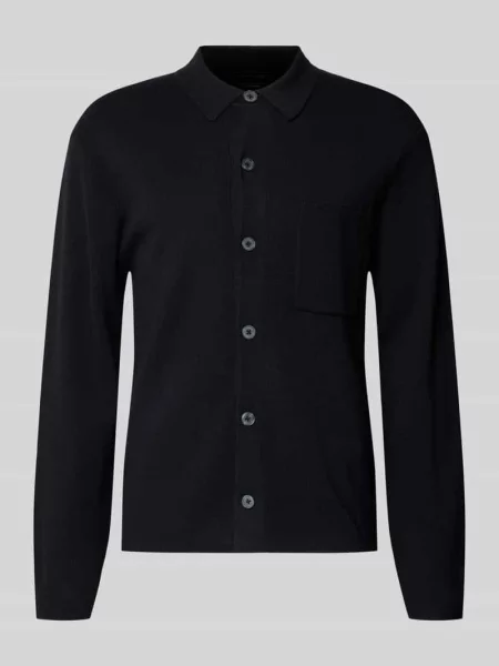 Kardigan o kroju regular fit z mieszanki wełny z brustaszą Christian Berg Men czarny