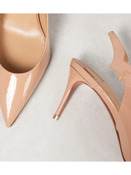 Pantofi cu toc Christian Louboutin din piele de lac slingback bej