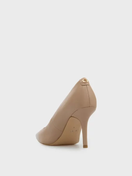 Кожаные туфли Guess бежевые