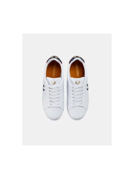 Sneakerși Fred Perry alb