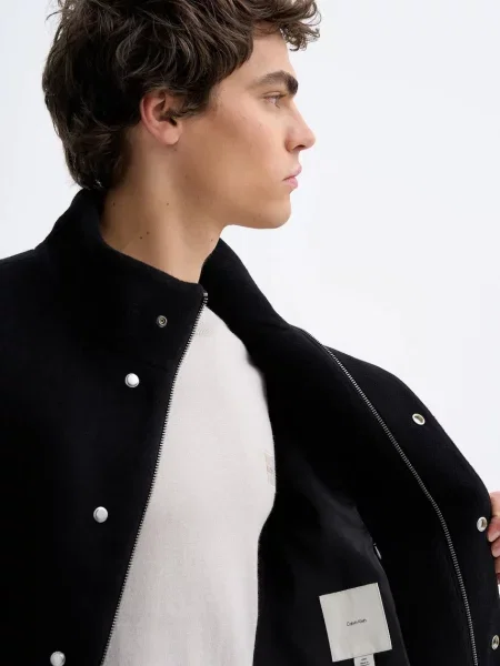 Calvin Klein Палто с вълна черно