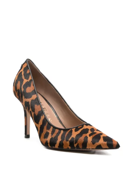Pantofi cu toc Guess cu imagine cu model leopard maro